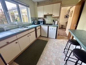 Kitchen- click for photo gallery